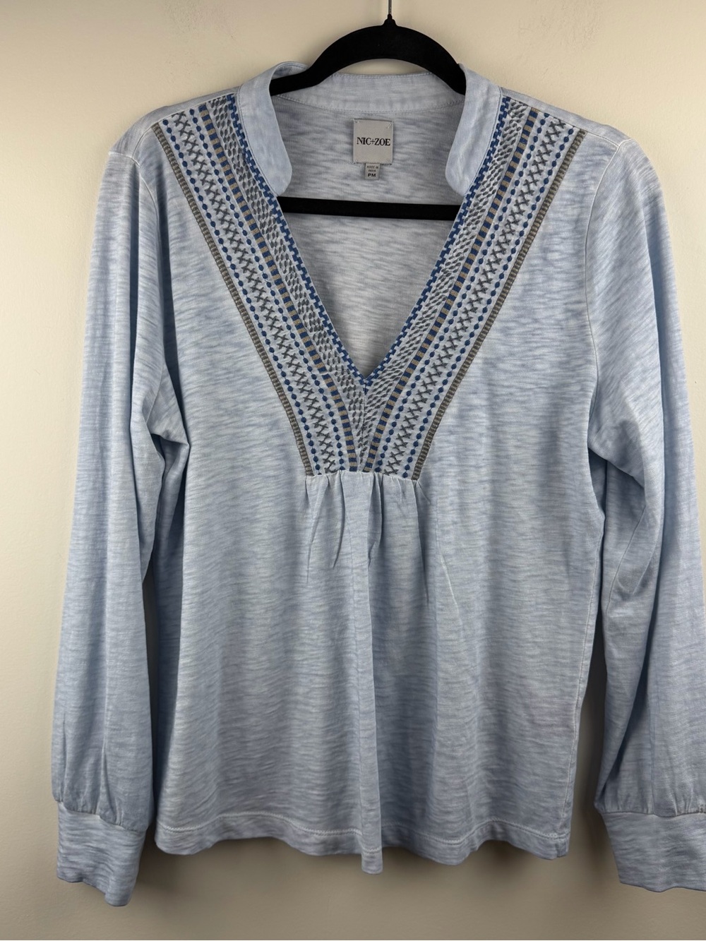 Nic & Zoe Top V Neck Embroidered Long Sleeve Peasant Boho Casual Blouse Sz PM